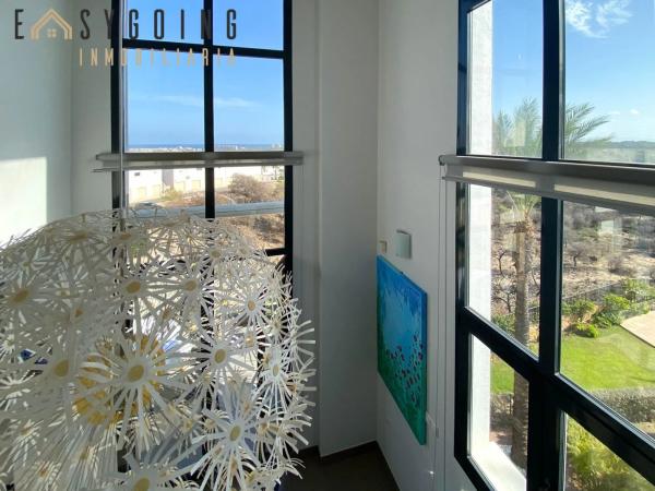 Dúplex en Barrio Lomas de Campoamor-Las Ramblas