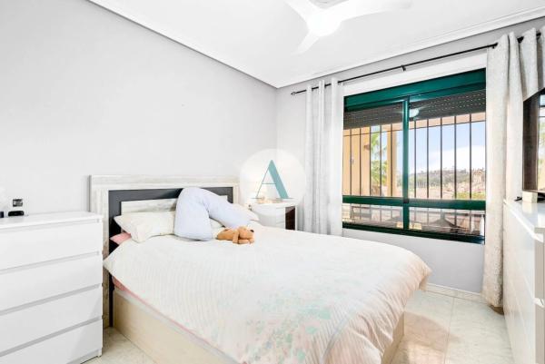 Piso en Polígono Q-1 las Mojadas, 11