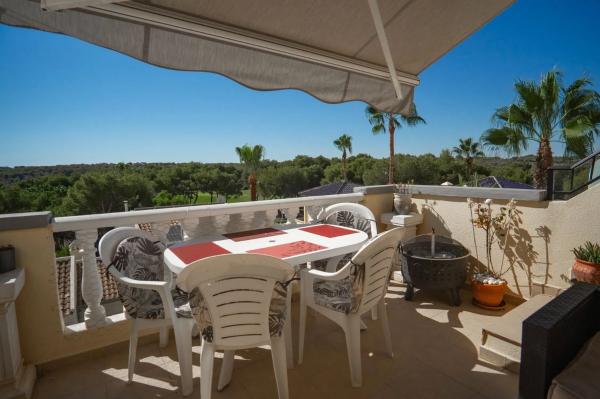 Chalet en Barrio Lomas de Campoamor-Las Ramblas