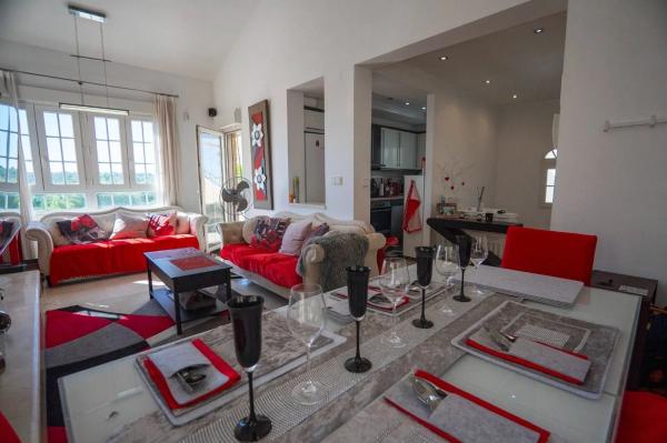 Chalet en Barrio Lomas de Campoamor-Las Ramblas