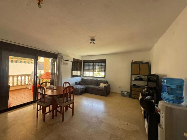 Piso en calle Rio Segura, 737