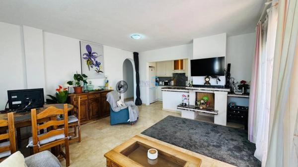 Piso en Barrio Lomas de Campoamor-Las Ramblas