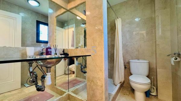 Piso en Barrio Lomas de Campoamor-Las Ramblas