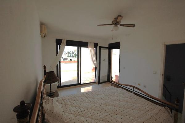 Ático en avenida Ramblas de Oleza, 36