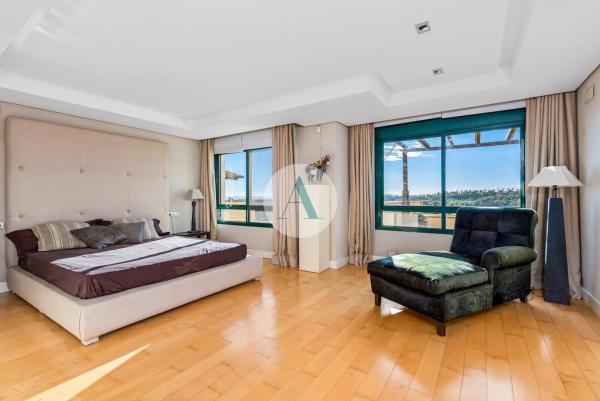 Ático en avenida de Ibiza, 16