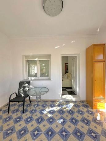 Casa independiente en calle Capricornio