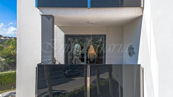 Piso en calle Lagos de Covadonga