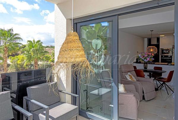 Piso en calle Lagos de Covadonga