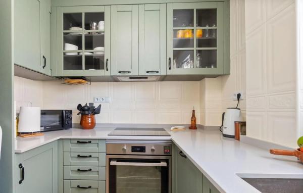 Casa independiente en plaza F-2 Entre Lago Sol y Chis