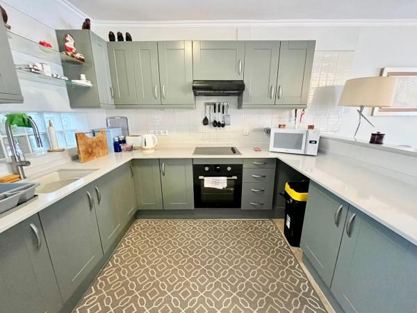 Chalet adosado en CL Golondrinas-chismosa La