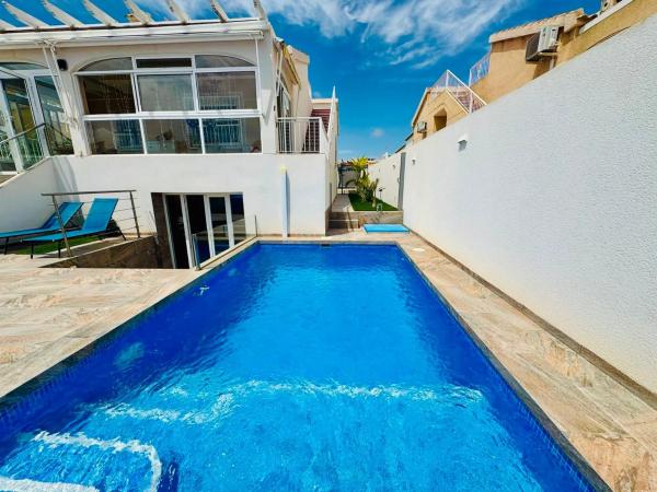 Casa independiente en calle Ontario