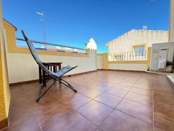 Chalet pareado en CL Lobo-chismosa