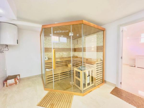 Casa independiente en calle Ontario