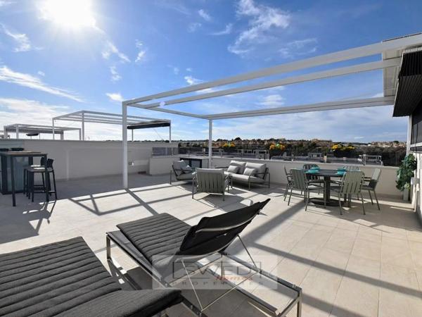 Ático en calle Lagos de Covadonga