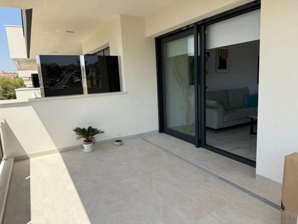 Piso en calle Ontario, 3