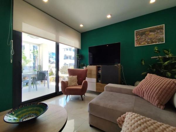 Piso en calle Lagos de Covadonga