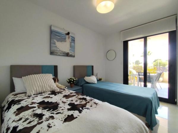 Piso en calle Lagos de Covadonga