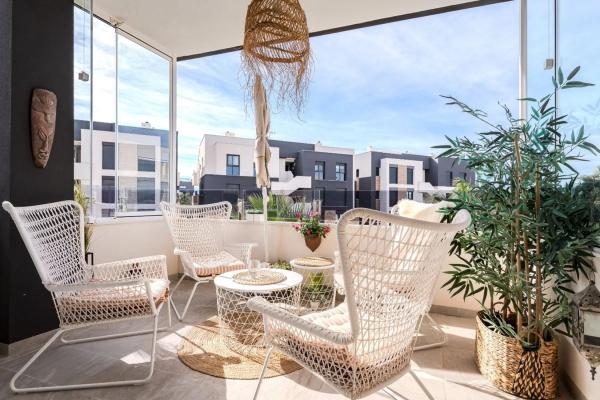 Piso en calle Lagos de Covadonga, 6