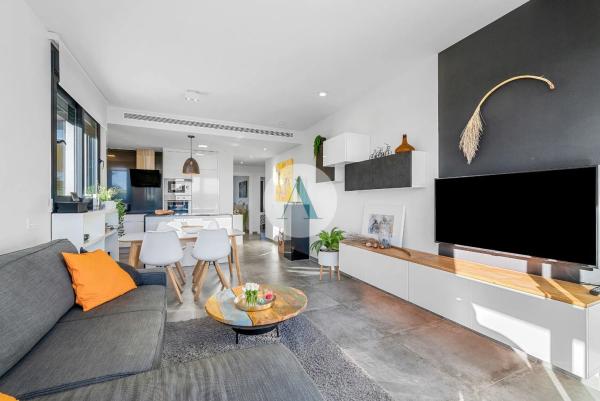 Piso en calle Lago de Como s/n