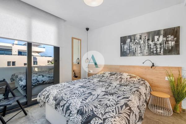 Piso en calle Lago de Como s/n