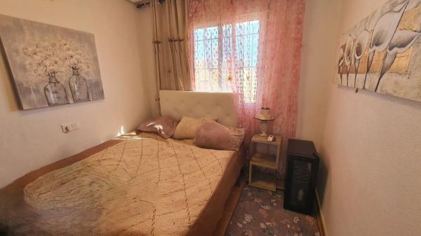 Chalet pareado en calle Baikal, 74