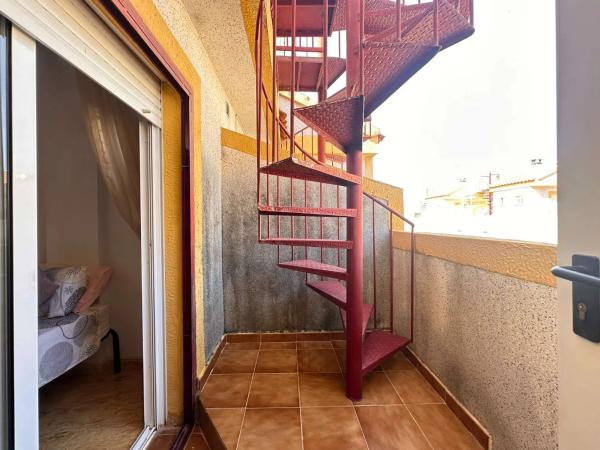 Dúplex en Barrio Los Almendros-La Florida