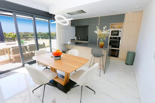 Ático en calle Lagos de Covadonga, 4