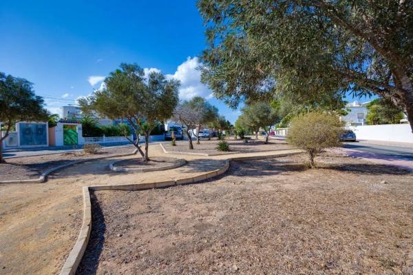 Chalet en calle 2, 54