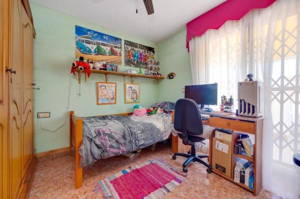 Chalet en calle 2, 54