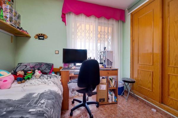 Chalet en calle 2, 54