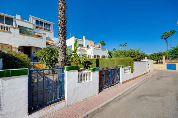 Chalet en calle 2, 54