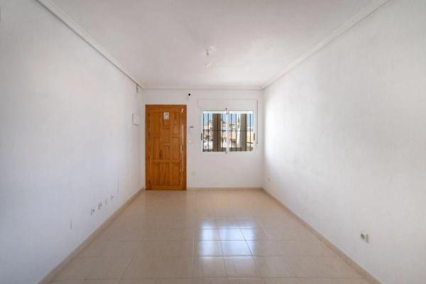 Piso en Barrio Los Almendros-La Florida