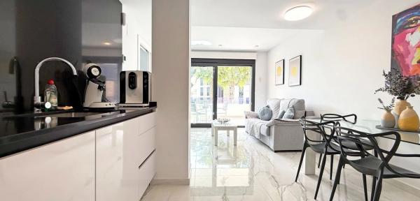 Piso en calle Lagos de Covadonga