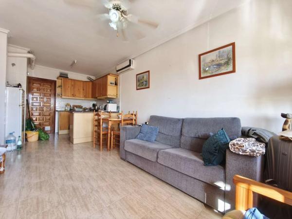 Ático en Barrio Los Almendros-La Florida