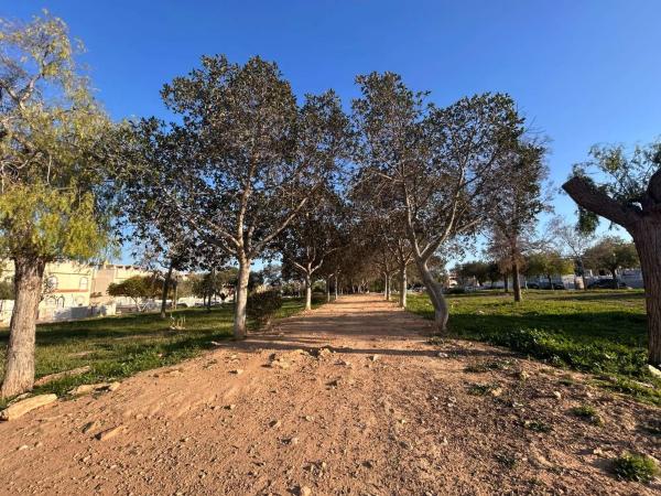 Ático en Barrio Los Almendros-La Florida