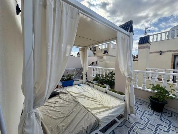 Chalet adosado en calle de la Garza