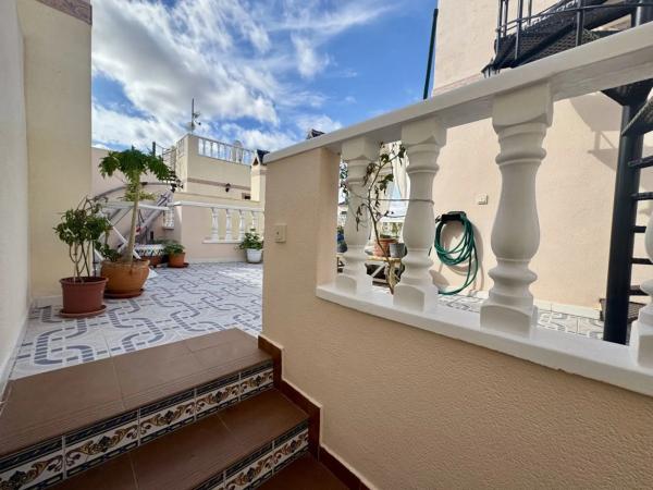 Chalet adosado en calle de la Garza