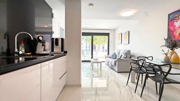 Piso en calle Lagos de Covadonga, 6