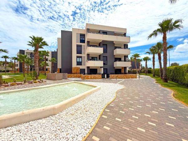 Piso en calle Lagos de Covadonga, 6