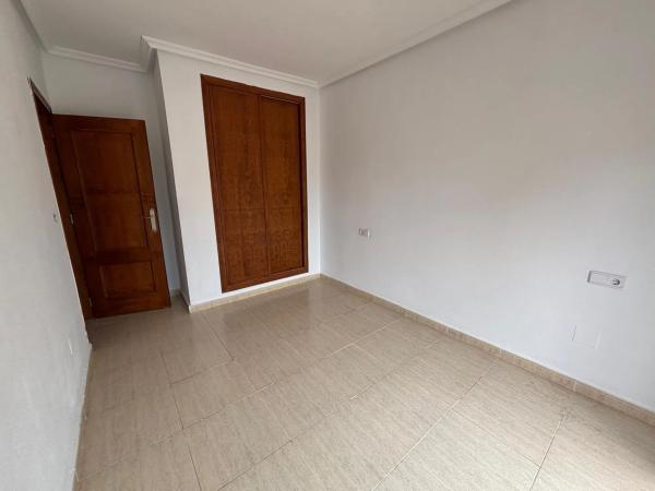 Chalet adosado en calle de la Garza