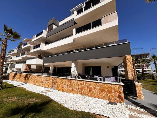 Piso en calle Lagos de Covadonga