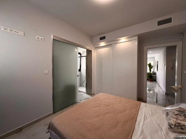 Piso en calle Lagos de Covadonga