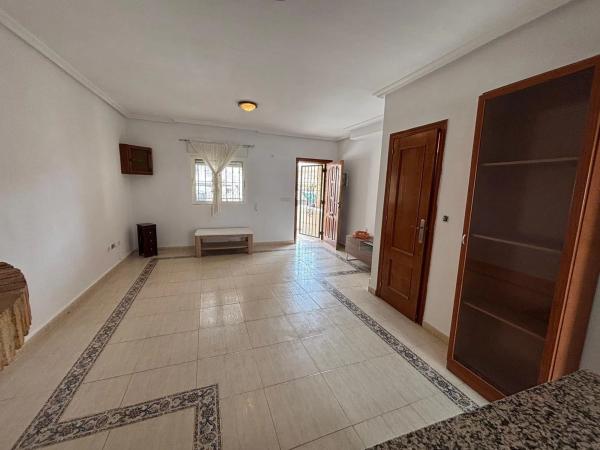 Chalet adosado en calle de las Golondrinas s/n