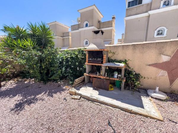 Chalet adosado en calle Lagunas de Ruidera