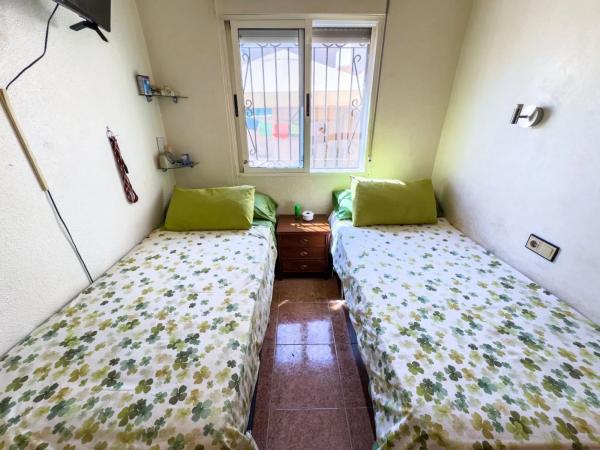 Chalet adosado en calle Lagunas de Ruidera