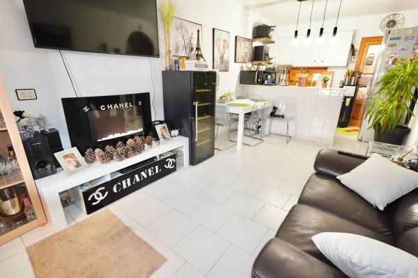 Chalet adosado en calle de las Golondrinas, 150