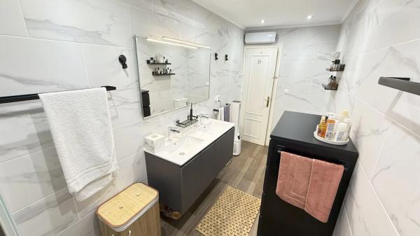 Chalet en Barrio Los Almendros-La Florida