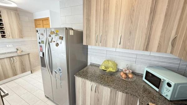 Chalet pareado en calle Escorpio