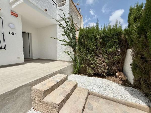 Dúplex en Barrio Los Almendros-La Florida