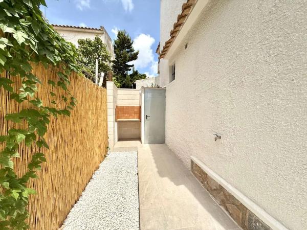 Dúplex en Barrio Los Almendros-La Florida